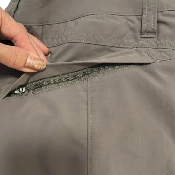 Bundle of 2 Patagonia skirts.  Size 6.  Black and a mocha brown - Picture 3 of 3